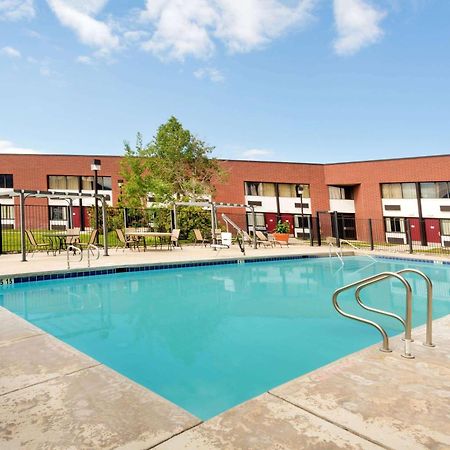 Ramada By Wyndham Cedar City Dış mekan fotoğraf