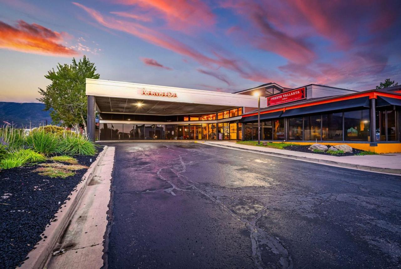Ramada By Wyndham Cedar City Dış mekan fotoğraf