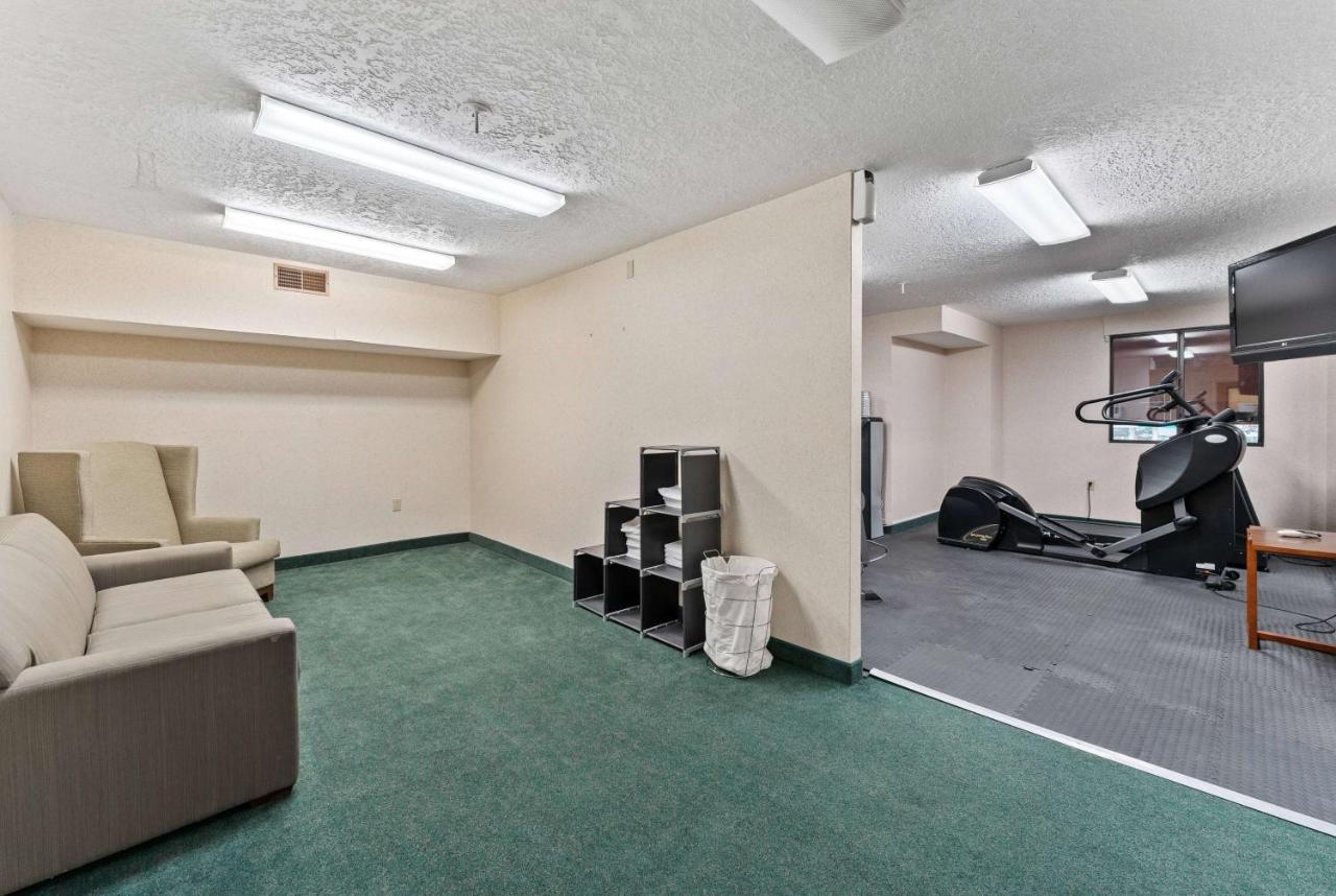 Ramada By Wyndham Cedar City Dış mekan fotoğraf