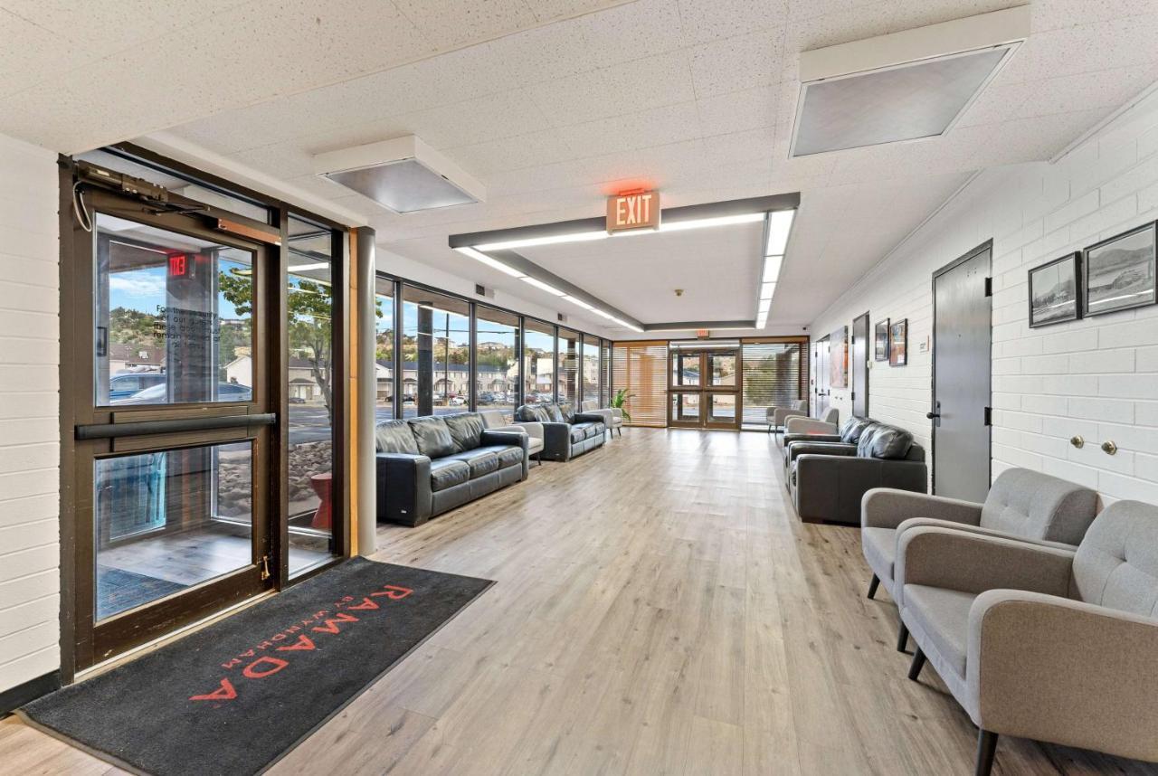 Ramada By Wyndham Cedar City Dış mekan fotoğraf